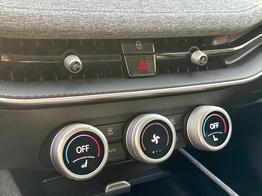 Skoda Superb Combi Selection 4WD+AHK+NAVI+KAM+EL.HECKKL.+KESSY 