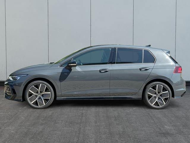 Volkswagen / Golf / Grau / / / PANO+KAMERA+ACC+LED-PLUS+18 ALU+SHZ+KESSY
