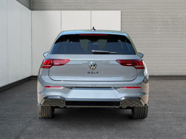 Volkswagen / Golf / Grau / / / PANO+KAMERA+ACC+LED-PLUS+18 ALU+SHZ+KESSY