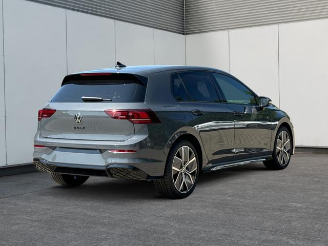 Volkswagen / Golf / Grau / / / KAMERA+ACC+LED-PLUS+18 ALU+SHZ+KESSY