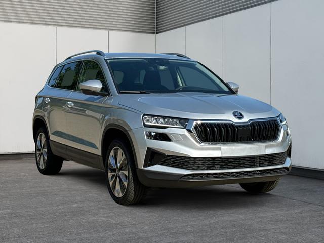Skoda / Karoq / Silber / / / SHZ+ACC+KESSY+VICO+SMARTLINK+18'' ALU