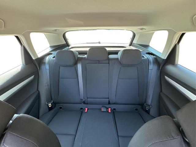 Skoda / Karoq / Schwarz / / / SHZ+ACC+KESSY+VICO+SMARTLINK+18'' ALU