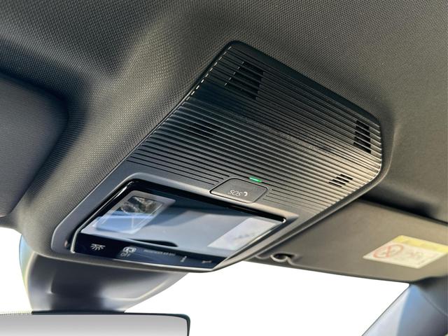 Volkswagen / Golf / Grau / / / KAMERA+ACC+LED-PLUS+18 ALU+SHZ+KESSY