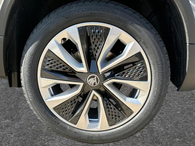 Skoda / Karoq / / / / , Beispielbilder, ggf. teilweise mit Sonderausstattung