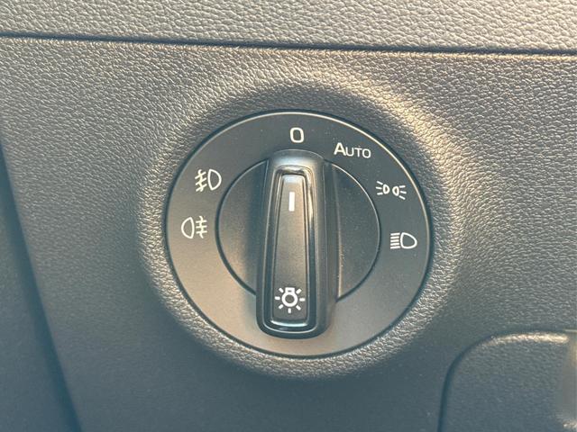 Skoda / Karoq / / / / , Beispielbilder, ggf. teilweise mit Sonderausstattung