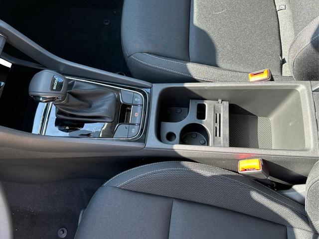 Skoda / Karoq / / / / , Beispielbilder, ggf. teilweise mit Sonderausstattung