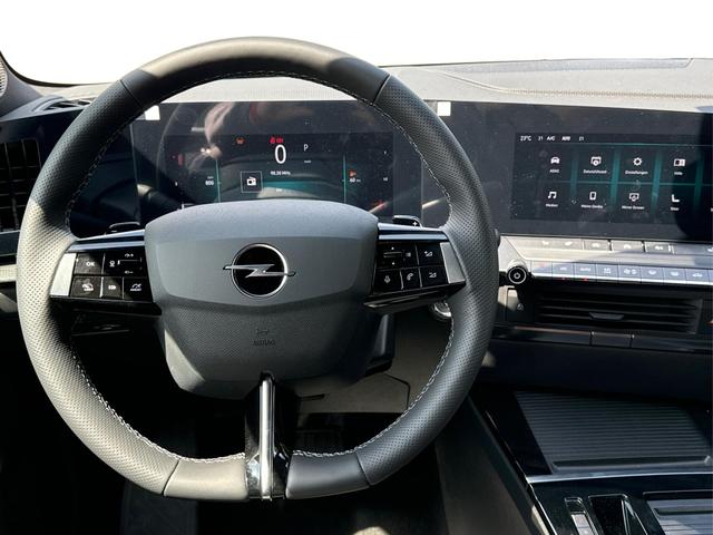 Opel / Astra Sports Tourer / / / / 
