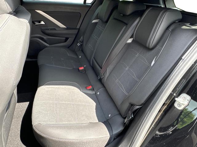 Opel / Astra Sports Tourer / / / / 