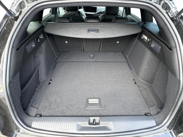 Opel / Astra Sports Tourer / / / / 