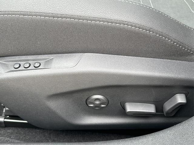 Opel / Astra Sports Tourer / / / / 