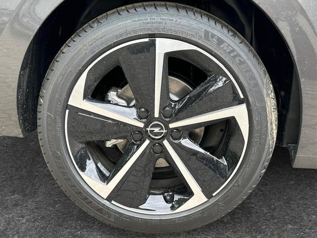 Opel / Astra Sports Tourer / / / / 