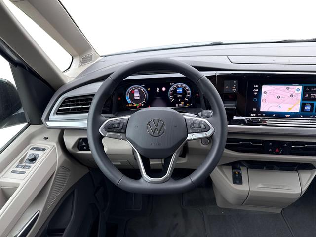 Volkswagen / T7 California / / / / AHK+ACC+Navi+Matrix+GJR+Area View