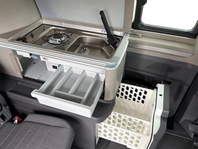 Volkswagen / T7 California / / / / AHK+ACC+Navi+Matrix+GJR+Area View