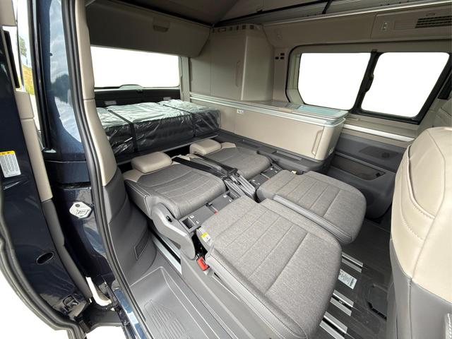Volkswagen / T7 California / / / / AHK+ACC+Navi+Matrix+GJR+Area View