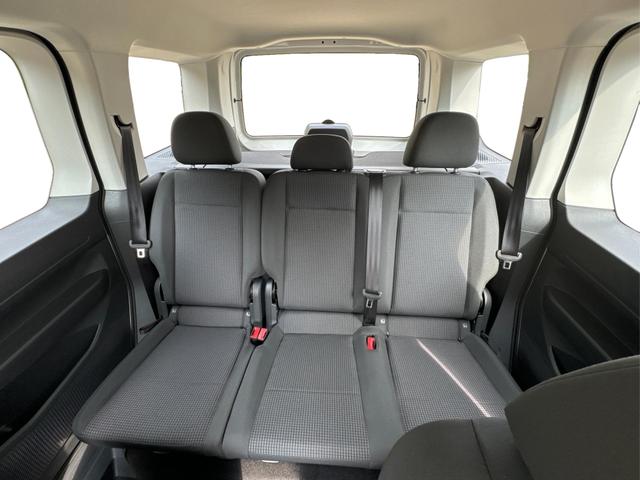 Volkswagen / Caddy / / / / LANE ASSIST+CAM+SHZ+KLIMA+GJR+GRA