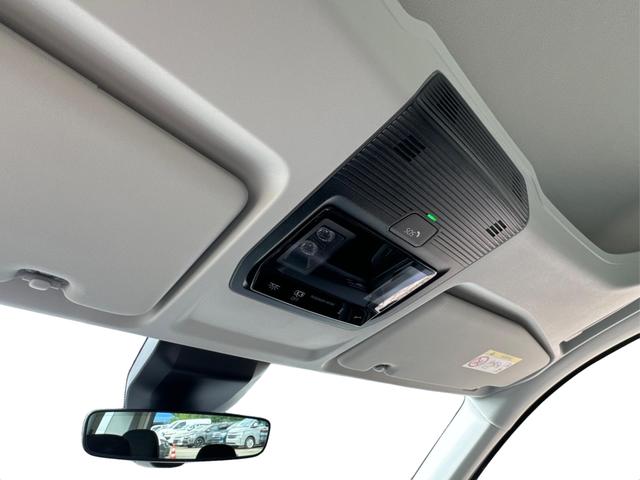 Volkswagen / Caddy / / / / LANE ASSIST+CAM+SHZ+KLIMA+GJR+GRA
