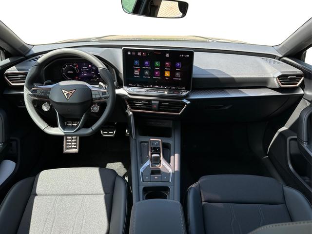 Cupra / Leon Sportstourer / Schwarz / / / ST FACELIFT+VOLL-LED+ACC+SHZ+PDC