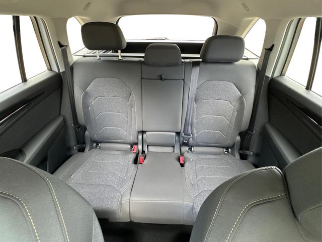 Skoda / Kodiaq / Weiß / / / DSG+NAVI+19'' ALU+ACC+KAMERA