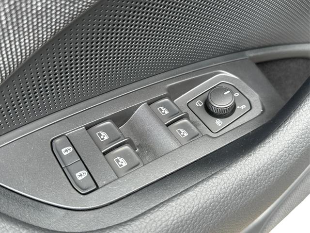 Skoda / Kodiaq / Schwarz / / / DSG+NAVI+19'' ALU+ACC+KAMERA