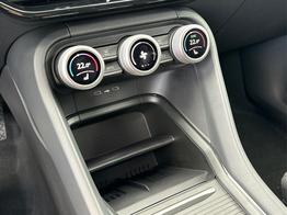 Skoda Kodiaq Selection AHK+NAVI+19''ALU+ACC+KAMERA+el.HECKKL. 