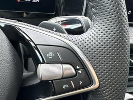 Skoda Kodiaq Selection AHK+NAVI+19''ALU+ACC+KAMERA+el.HECKKL. 