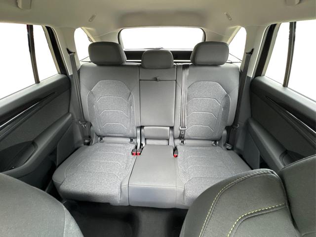 Skoda / Kodiaq / Schwarz / / / DSG+NAVI+19'' ALU+ACC+KAMERA