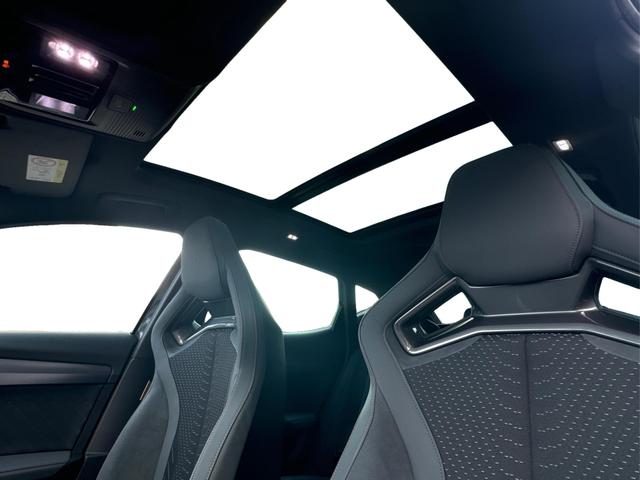 Cupra / Formentor / Grau / / / 4Drive BREMBO+MATRIX+NAVI+SENNHEISER, Beispielbilder, ggf. teilweise mit Sonderausstattung