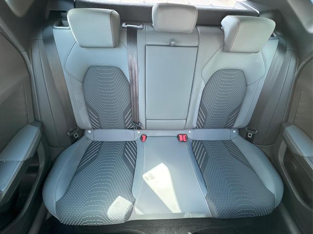 Cupra / Formentor / Grau / / / 4Drive BREMBO+MATRIX+NAVI+SENNHEISER, Beispielbilder, ggf. teilweise mit Sonderausstattung