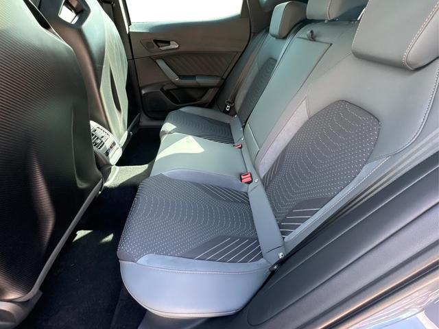 Cupra / Formentor / Grau / / / 4Drive BREMBO+MATRIX+NAVI+SENNHEISER, Beispielbilder, ggf. teilweise mit Sonderausstattung