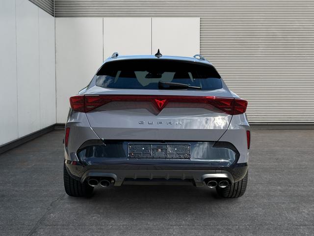 Cupra / Formentor / Grau / / / 4Drive BREMBO+MATRIX+NAVI+SENNHEISER, Beispielbilder, ggf. teilweise mit Sonderausstattung