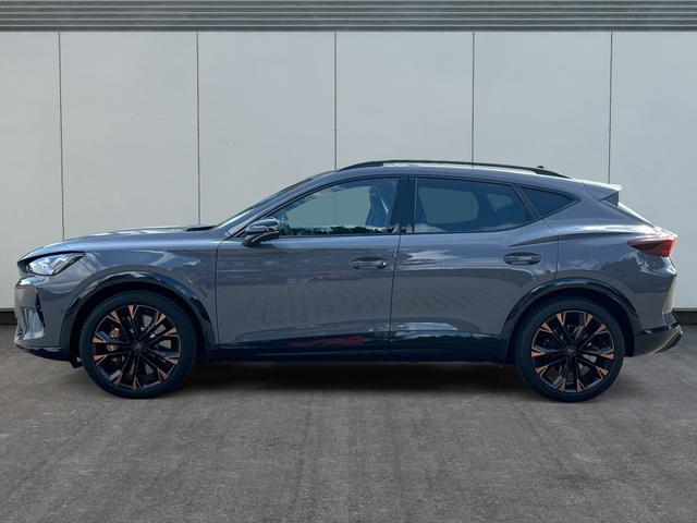 Cupra / Formentor / Grau / / / 4Drive BREMBO+MATRIX+NAVI+SENNHEISER, Beispielbilder, ggf. teilweise mit Sonderausstattung