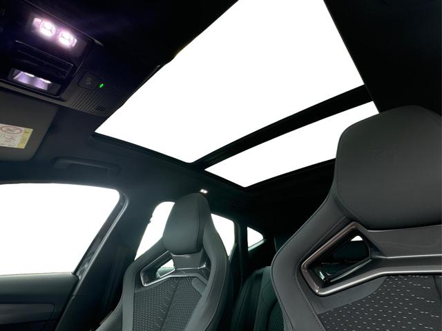 Cupra / Formentor / Grau / / / 4Drive BREMBO+MATRIX+NAVI+SENNHEISER, Beispielbilder, ggf. teilweise mit Sonderausstattung