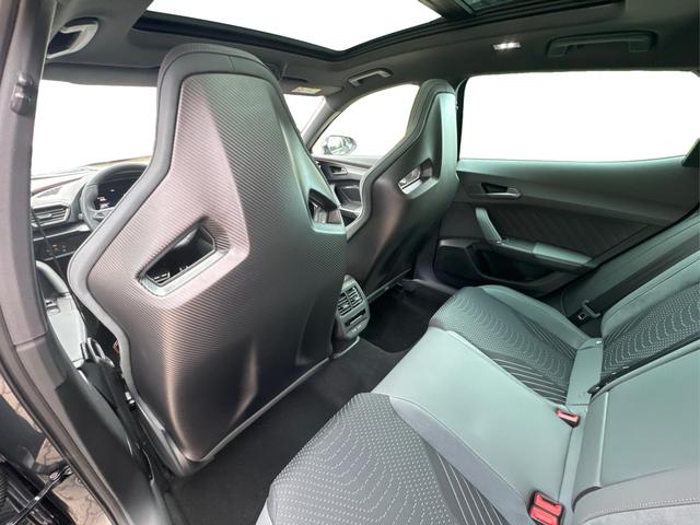 Cupra / Formentor / Grau / / / 4Drive BREMBO+MATRIX+NAVI+SENNHEISER, Beispielbilder, ggf. teilweise mit Sonderausstattung