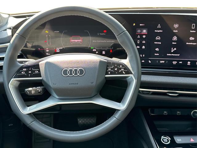 Audi / A5 Avant / / / / AHK+KAMERA+EL. HECKKL.+NAVI+SHZ+17 LM