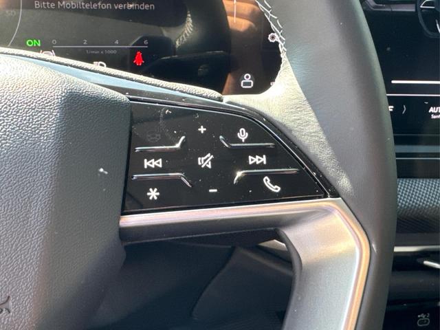 Audi / A5 Avant / / / / AHK+KAMERA+EL. HECKKL.+NAVI+SHZ+17 LM