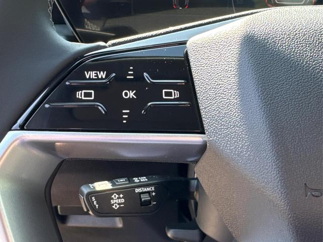 Audi / A5 Avant / / / / AHK+KAMERA+EL. HECKKL.+NAVI+SHZ+17 LM