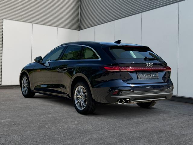 Audi / A5 Avant / / / / AHK+KAMERA+EL. HECKKL.+NAVI+SHZ+17 LM