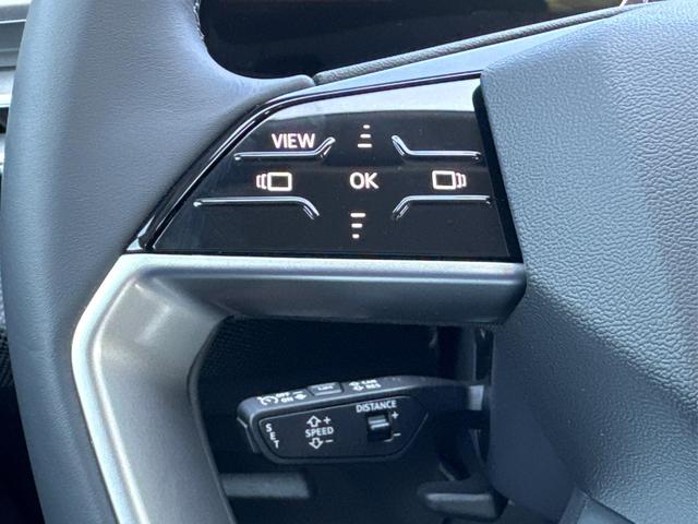 Audi / A5 Avant / / / / AHK+KAMERA+EL. HECKKL.+NAVI+SHZ+17 LM