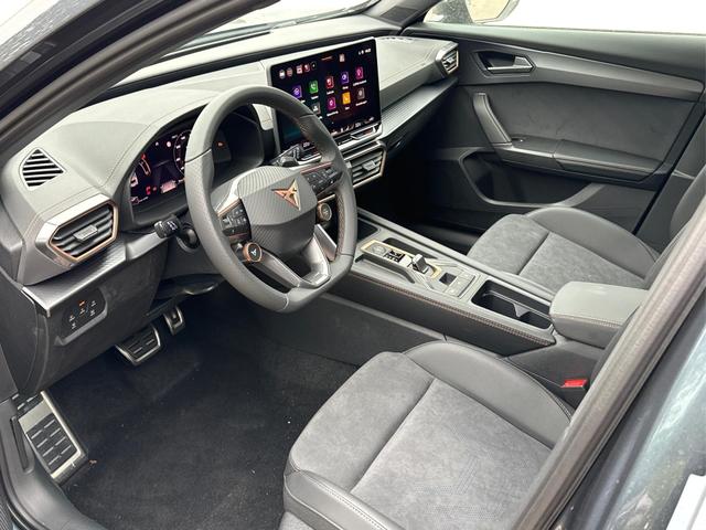 Cupra / Formentor / Grau / / / 4Drive KAMERA+EL. HECK.+VOLL-LED+ACC