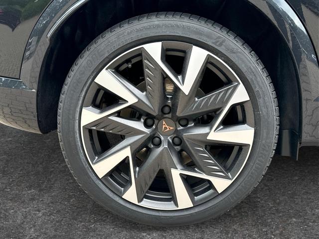 Cupra / Formentor / Schwarz / / / 4Drive KAMERA+EL. HECK.+VOLL-LED+ACC