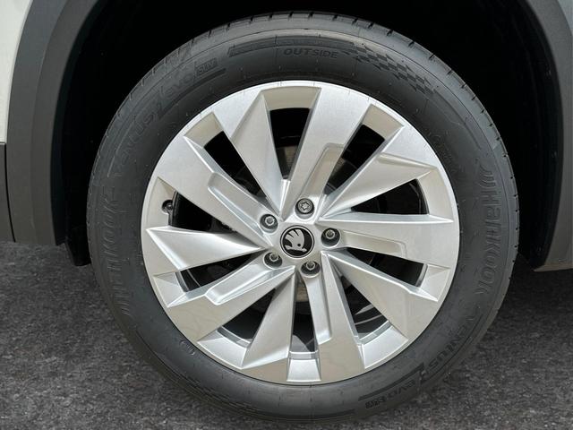 Skoda / Kodiaq / Grau / / / 4WD+DSG+NAVI+19'' ALU+ACC+KAMERA