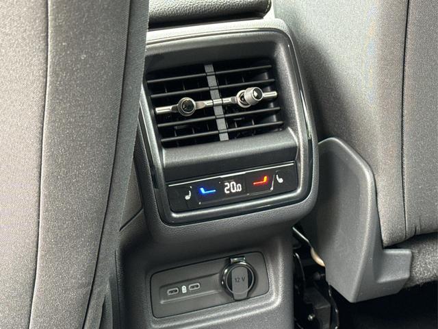 Skoda / Kodiaq / Grau / / / 4WD+DSG+NAVI+19'' ALU+ACC+KAMERA
