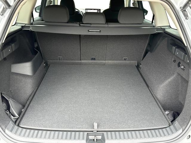 Skoda / Kodiaq / Silber / / / 4WD+DSG+NAVI+19'' ALU+ACC+KAMERA