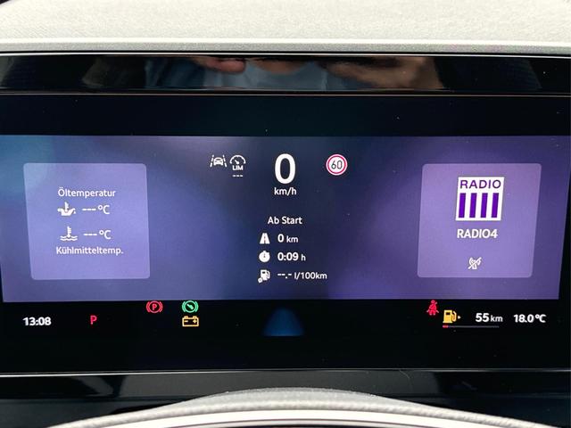 Skoda / Kodiaq / Silber / / / 4WD+DSG+NAVI+19'' ALU+ACC+KAMERA