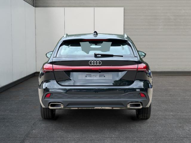 Audi / A5 Avant / / / / AHK+KAMERA+EL. HECKKL.+NAVI+SHZ+17 LM