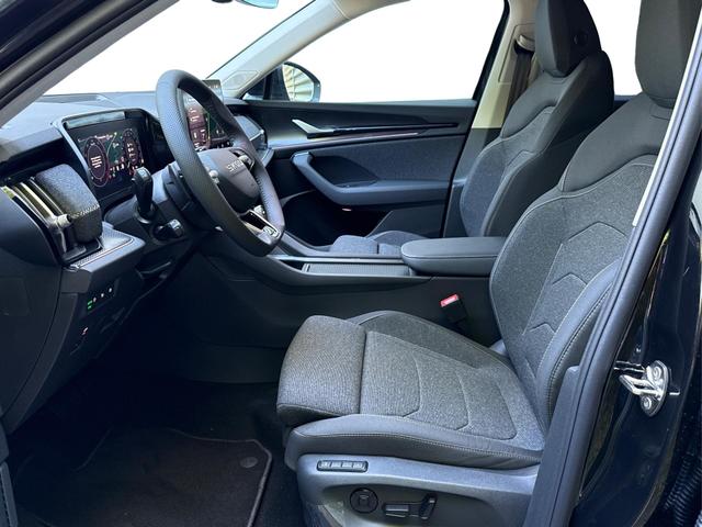 Skoda / Kodiaq / Schwarz / / / 4WD+AHK+NAVI+19''ALU+ACC+KAMERA+MEMORY+KESSY