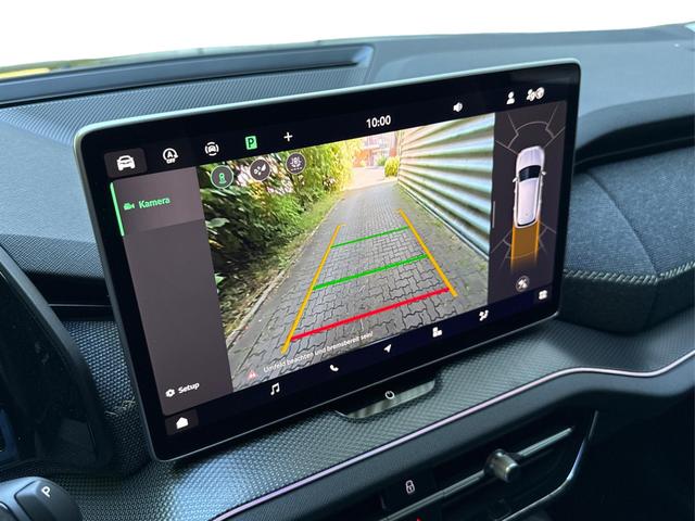 Skoda / Kodiaq / Schwarz / / / 4WD+AHK+NAVI+19''ALU+ACC+KAMERA+MEMORY+KESSY