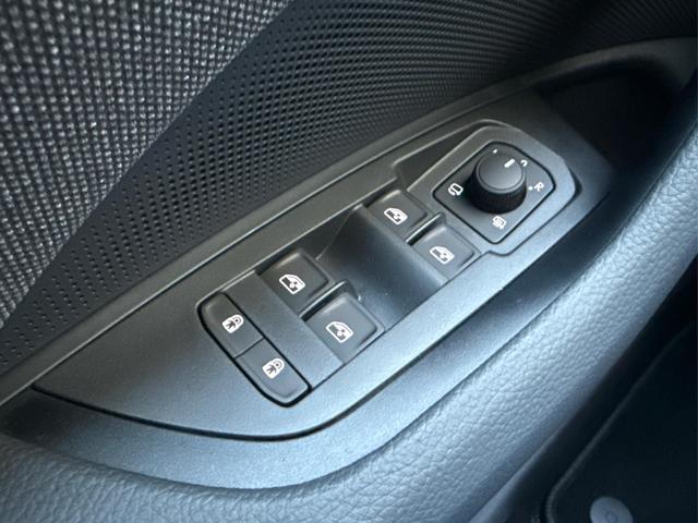 Skoda / Kodiaq / Schwarz / / / 4WD+AHK+NAVI+19''ALU+ACC+KAMERA+MEMORY+KESSY