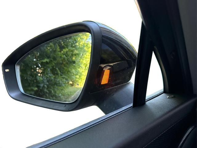 Skoda / Kodiaq / Schwarz / / / 4WD+AHK+NAVI+19''ALU+ACC+KAMERA+MEMORY+KESSY