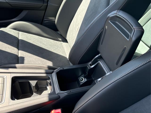 Cupra / Formentor / Schwarz / / / 4Drive KAMERA+EL. HECK.+VOLL-LED+ACC